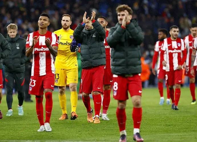 包含葡超倒计时；广东宏远今晨再遭质疑；细节引发关注；目标明确；赛程密集仍需轮换的词条